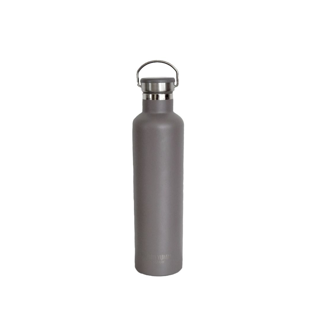 https://www.yummiiyummii.com/cdn/shop/files/Pinecone_Thermobottle_Medium-Thermo_Bottles-69-Stainless_Steel_18_8_1800x1800.jpg?v=1697897882